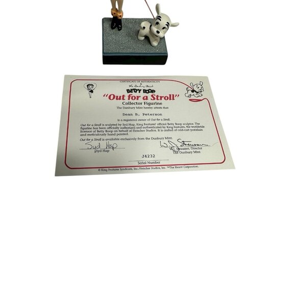 new BETTY BOOP collector figurine danbury mint OUT FOR A STROLL - Picture 2 of 6